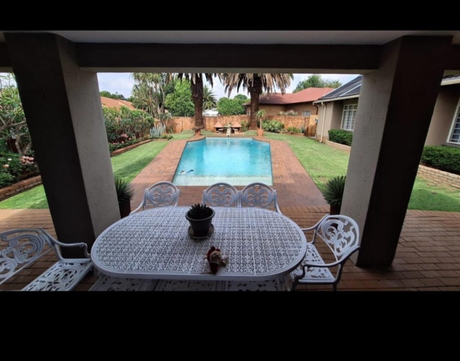 7 Bedroom Property for Sale in Centurion Central Gauteng