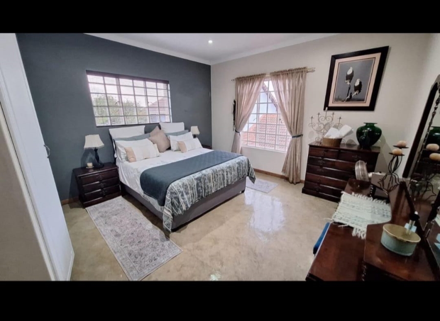 7 Bedroom Property for Sale in Centurion Central Gauteng