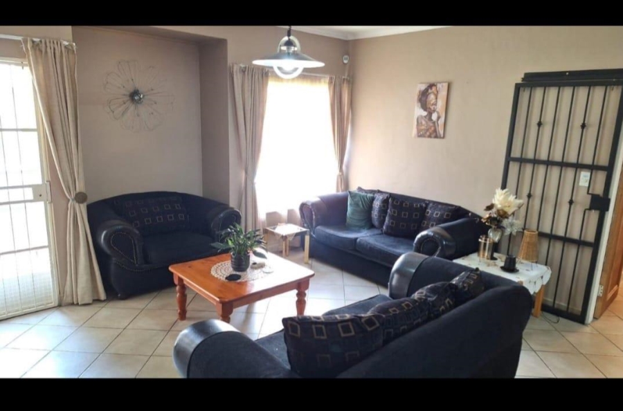 7 Bedroom Property for Sale in Centurion Central Gauteng
