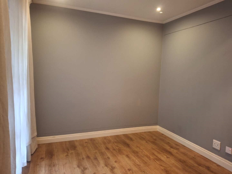 To Let 2 Bedroom Property for Rent in Morningside Gauteng