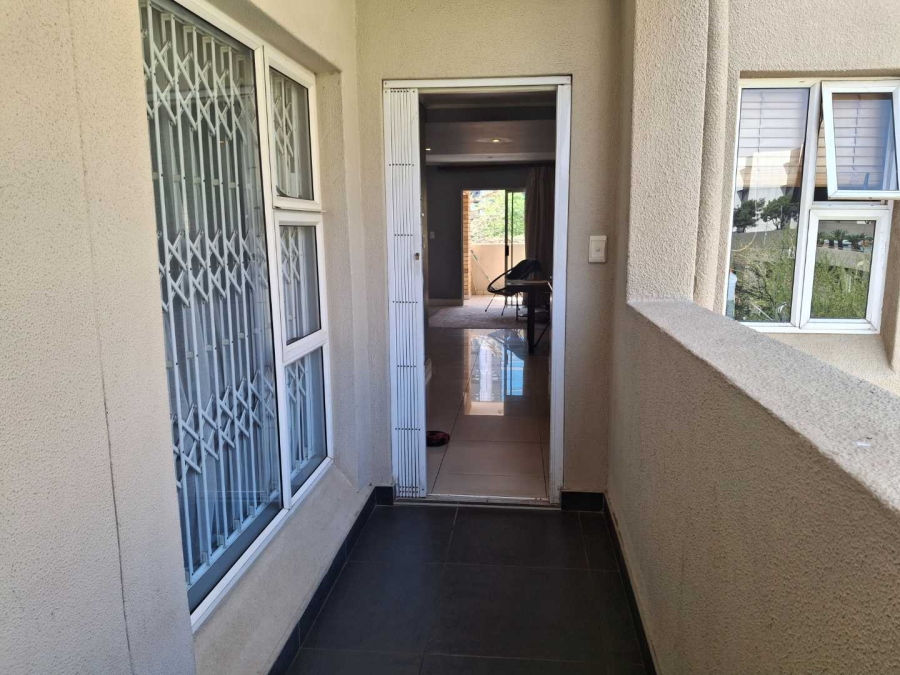 To Let 2 Bedroom Property for Rent in Morningside Gauteng