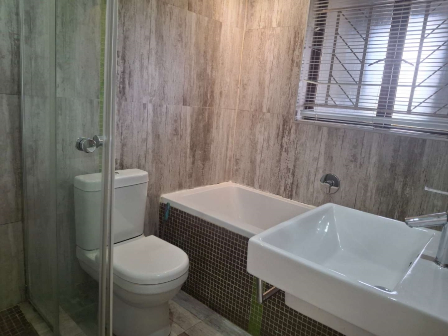 To Let 1 Bedroom Property for Rent in Morningside Gauteng