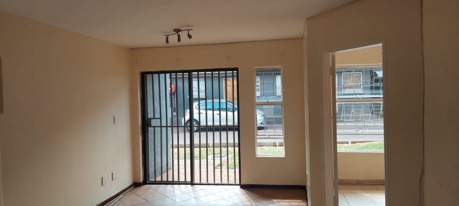2 Bedroom Property for Sale in Pollak Park Gauteng
