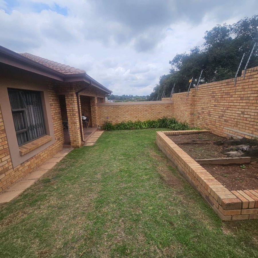 2 Bedroom Property for Sale in Ferndale Gauteng