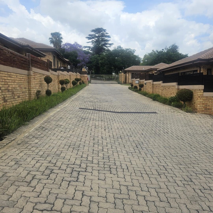 2 Bedroom Property for Sale in Ferndale Gauteng