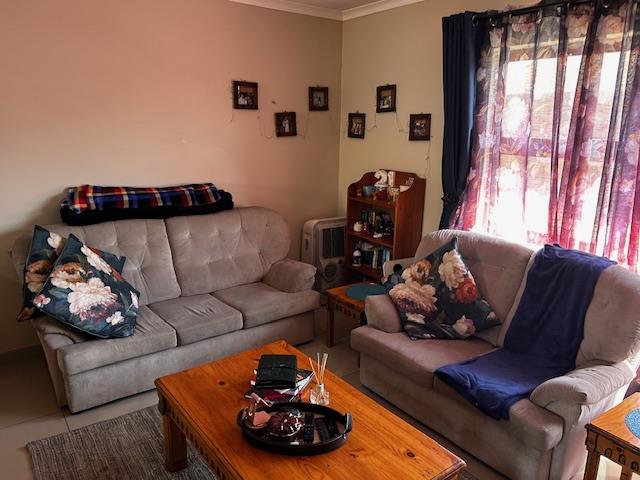 2 Bedroom Property for Sale in Florentia Gauteng