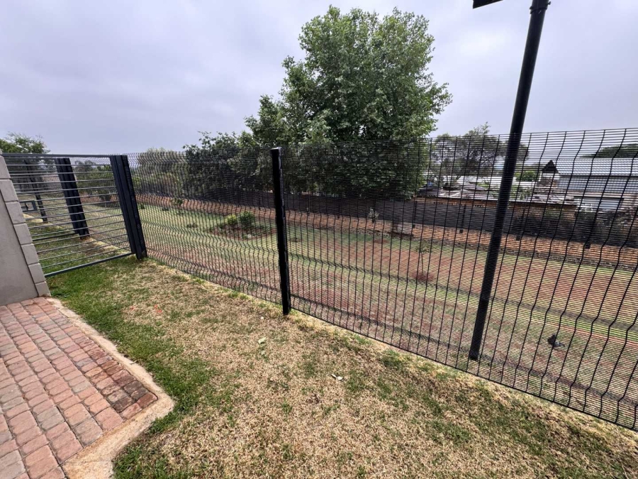 2 Bedroom Property for Sale in Northgate Gauteng