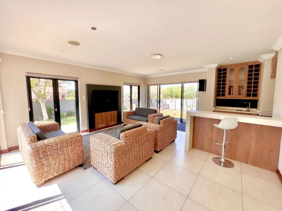 To Let 4 Bedroom Property for Rent in Hazeldean Gauteng