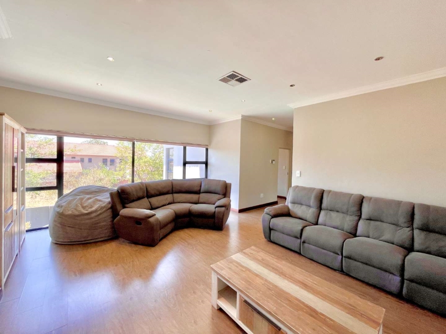 To Let 4 Bedroom Property for Rent in Hazeldean Gauteng