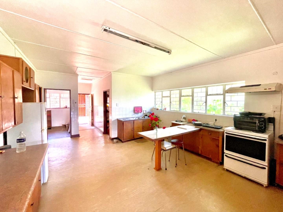 6 Bedroom Property for Sale in Muckleneuk Gauteng