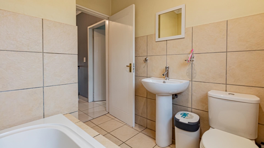 3 Bedroom Property for Sale in Fourways Gauteng