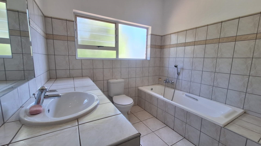 To Let 3 Bedroom Property for Rent in Northcliff Gauteng