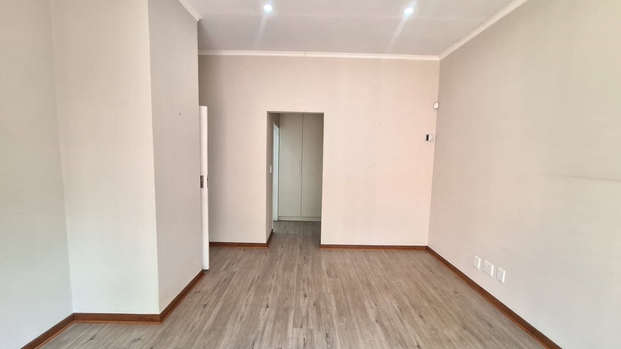 To Let 3 Bedroom Property for Rent in Northcliff Gauteng