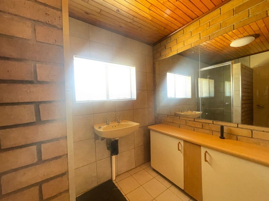 To Let 2 Bedroom Property for Rent in Kempton Park Ext 1 Gauteng