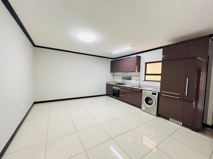 To Let 1 Bedroom Property for Rent in Fourways Gauteng