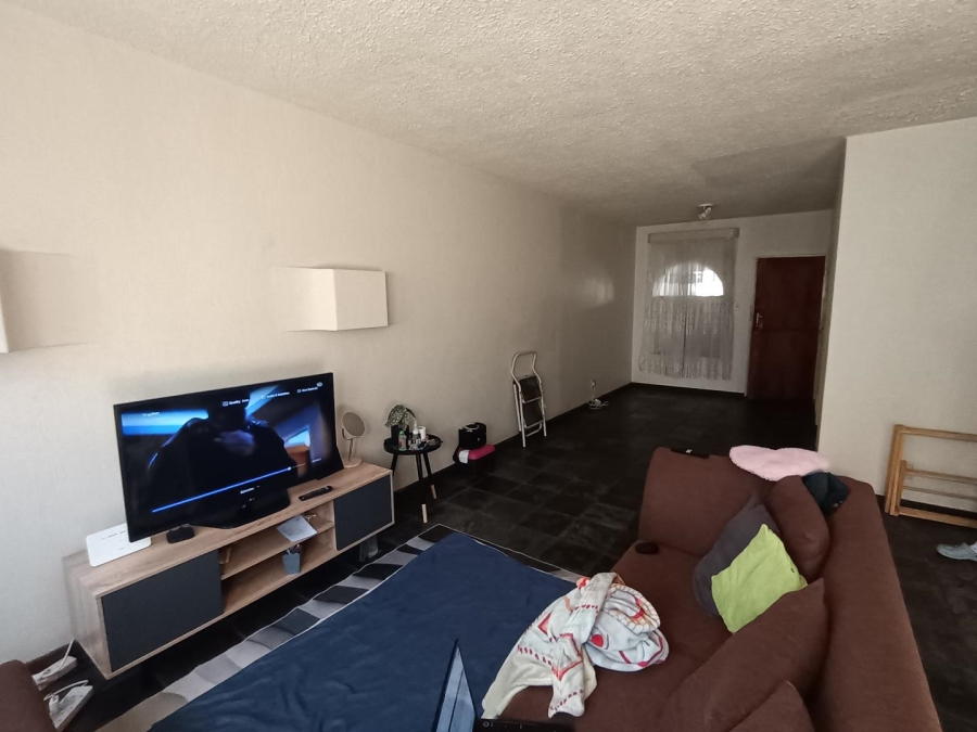 2 Bedroom Property for Sale in Kilner Park Gauteng