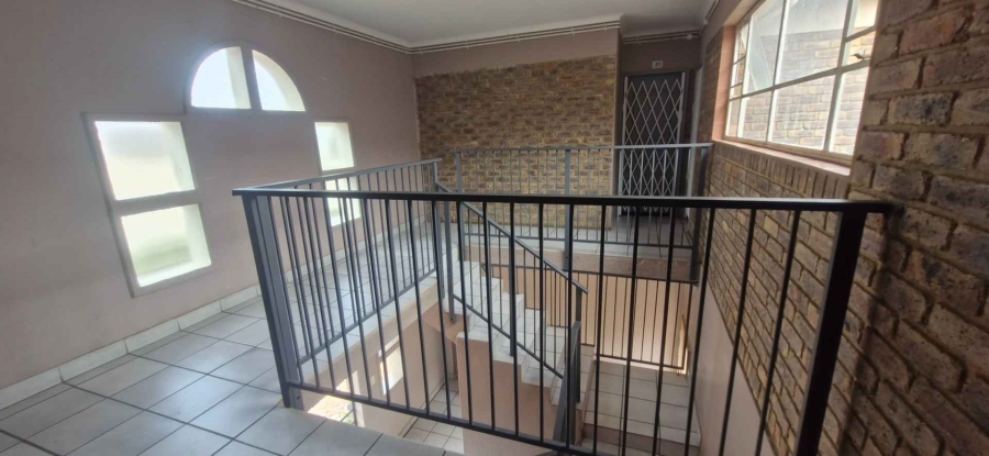 1 Bedroom Property for Sale in Riviera Gauteng