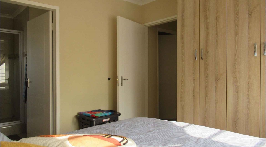 3 Bedroom Property for Sale in Mindalore Gauteng