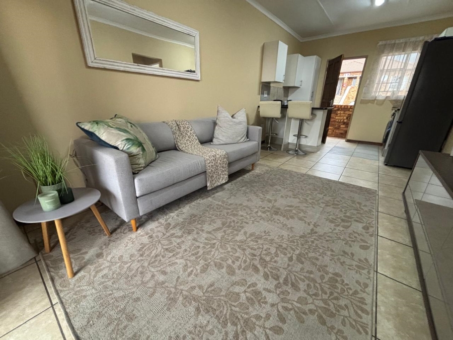 2 Bedroom Property for Sale in Elandspark Gauteng