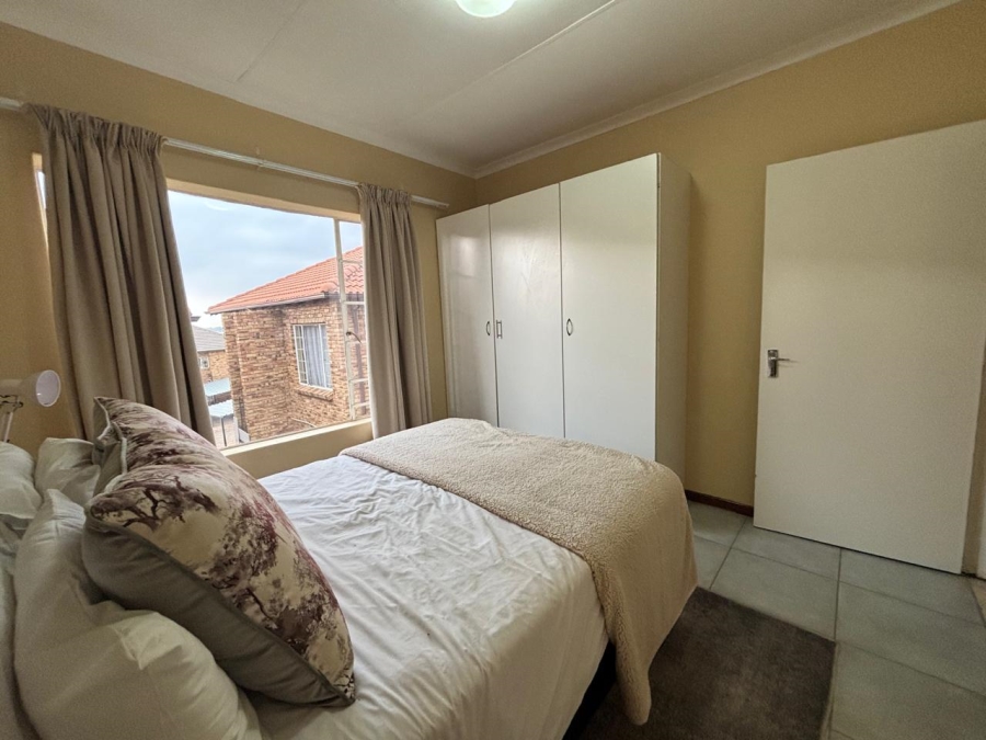 2 Bedroom Property for Sale in Elandspark Gauteng