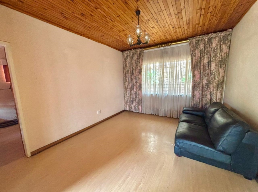 3 Bedroom Property for Sale in Glenvista Gauteng