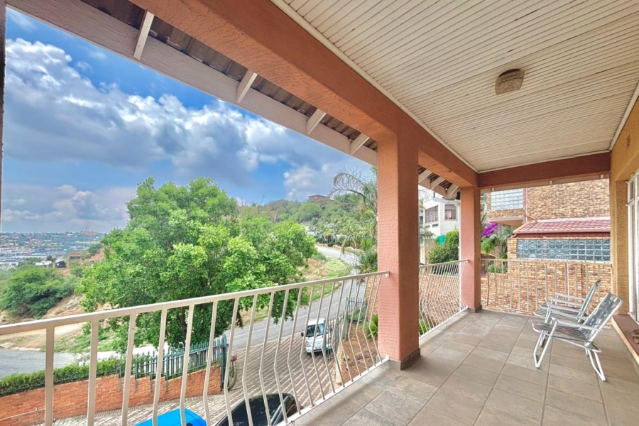 3 Bedroom Property for Sale in Glenvista Gauteng