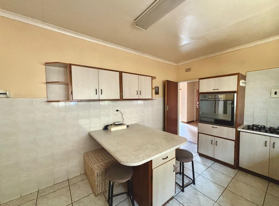 3 Bedroom Property for Sale in Glenvista Gauteng