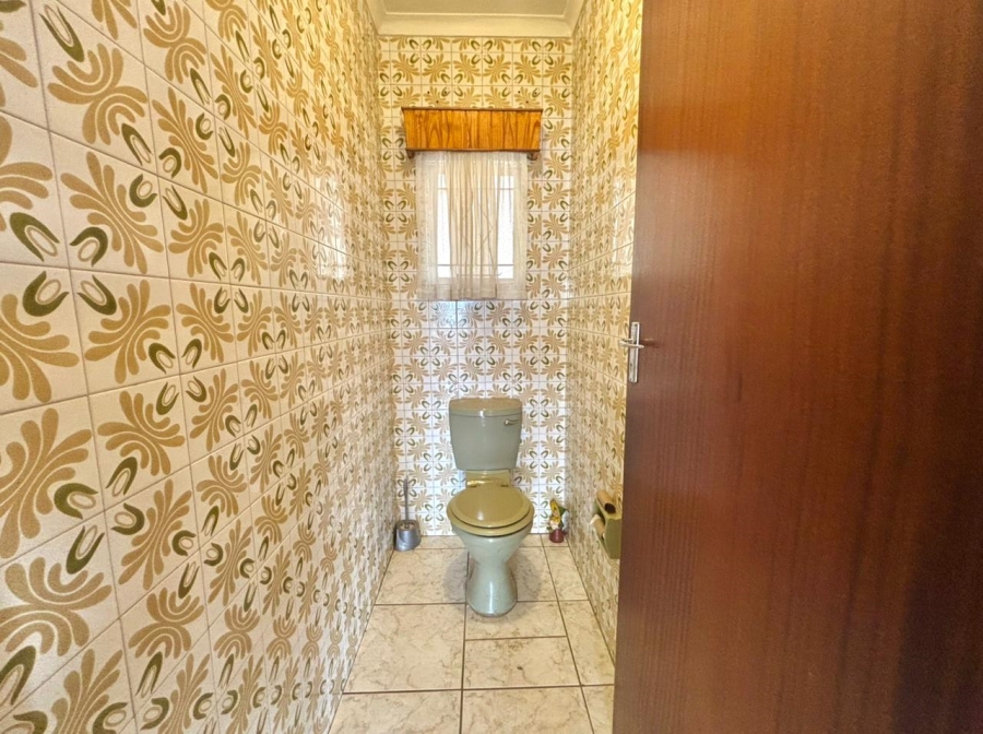 3 Bedroom Property for Sale in Glenvista Gauteng