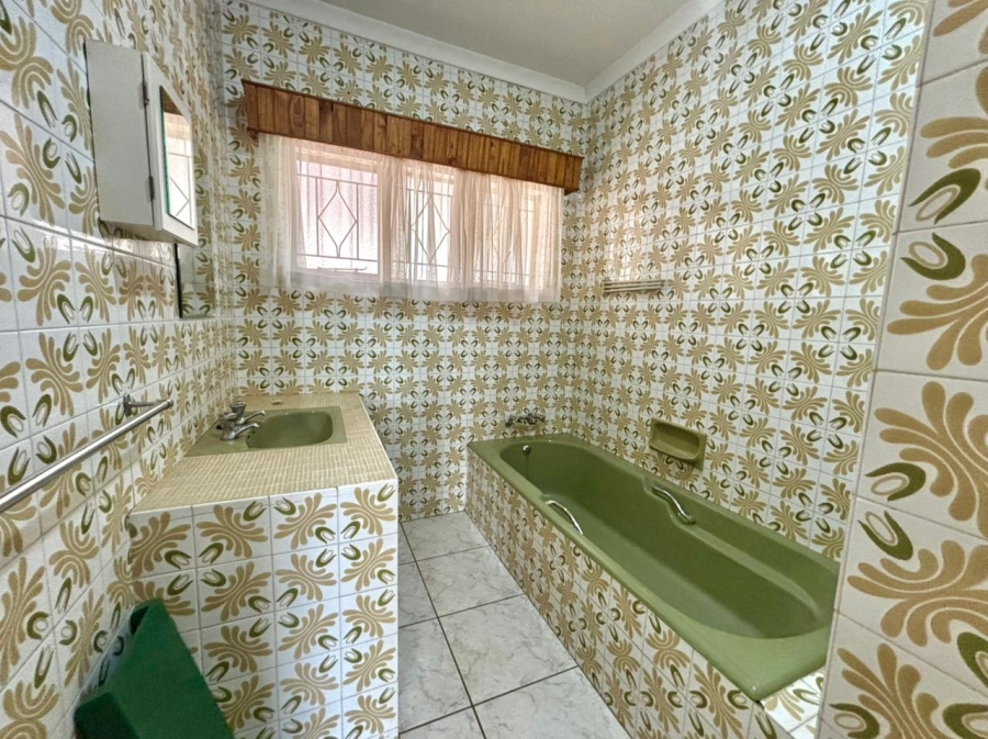 3 Bedroom Property for Sale in Glenvista Gauteng