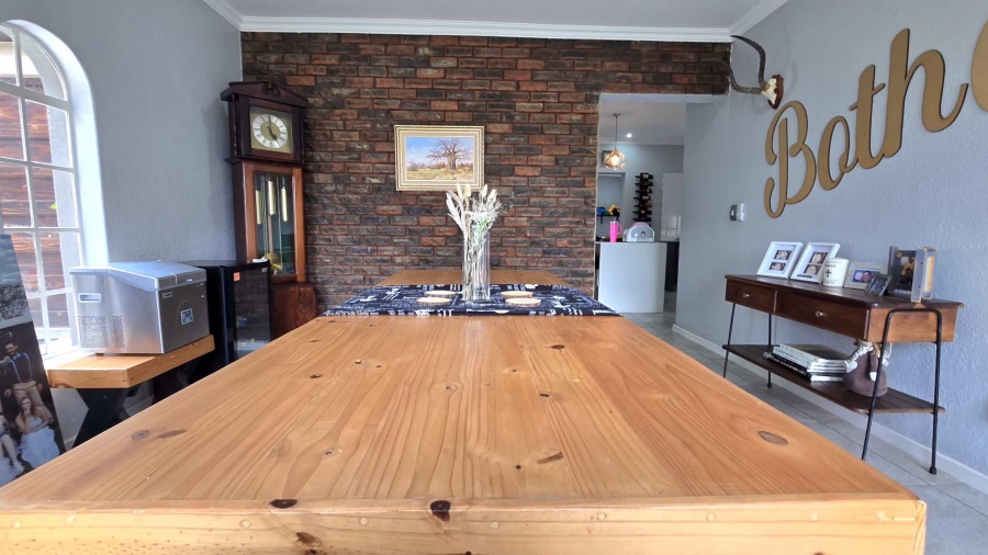 4 Bedroom Property for Sale in Verwoerdpark Gauteng