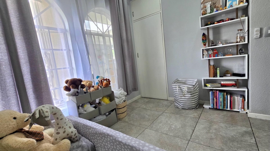 4 Bedroom Property for Sale in Verwoerdpark Gauteng