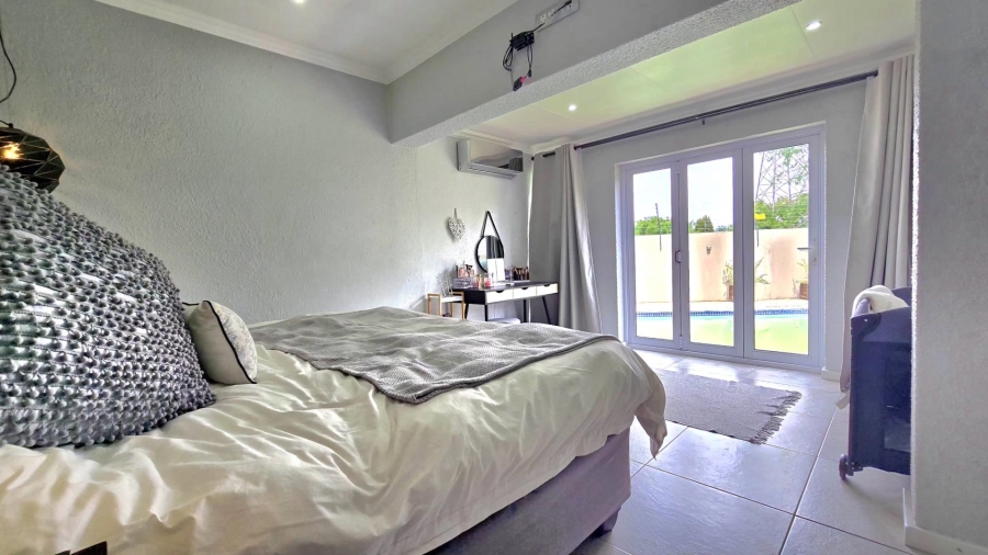 4 Bedroom Property for Sale in Verwoerdpark Gauteng