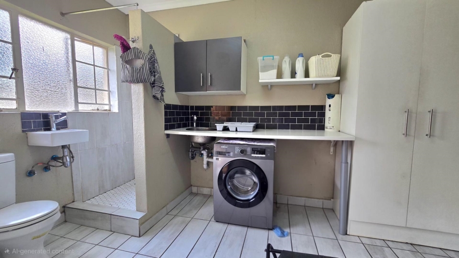 4 Bedroom Property for Sale in Verwoerdpark Gauteng