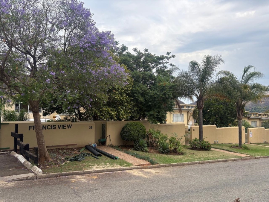 3 Bedroom Property for Sale in Mondeor Gauteng