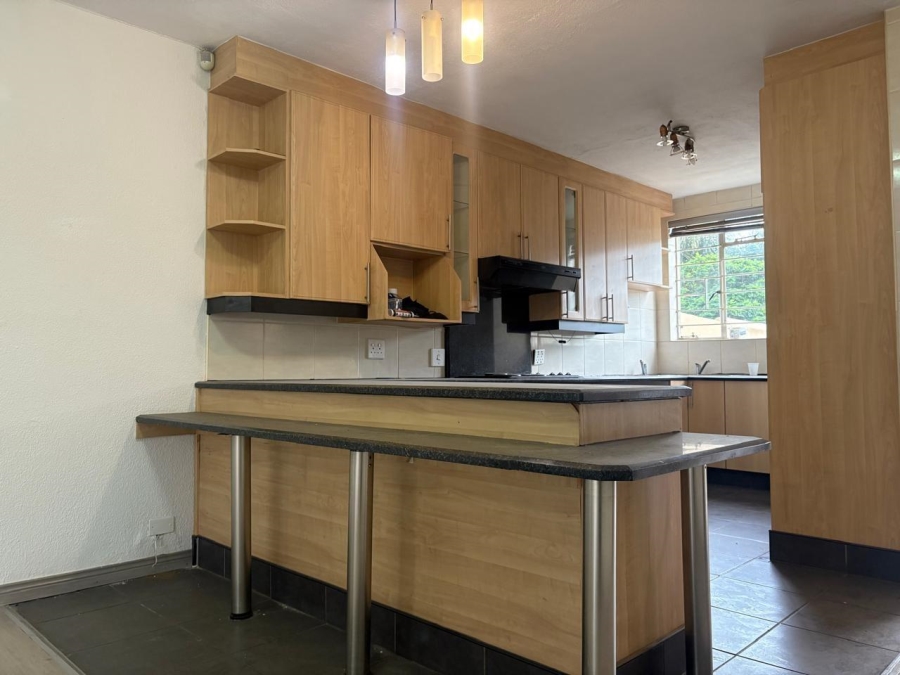 3 Bedroom Property for Sale in Mondeor Gauteng