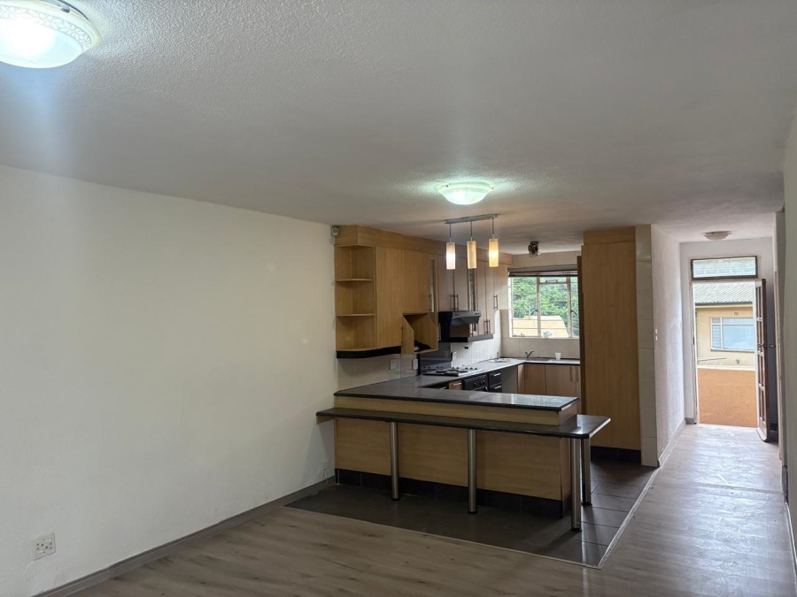 3 Bedroom Property for Sale in Mondeor Gauteng