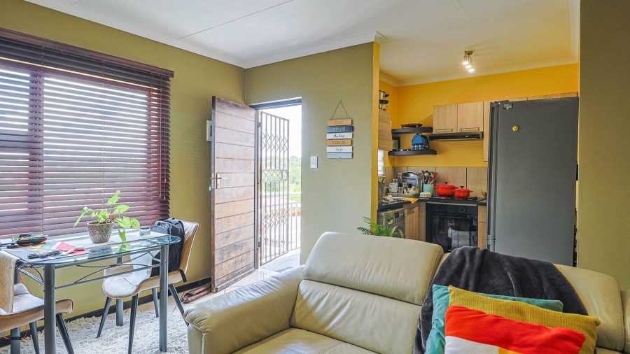 2 Bedroom Property for Sale in The Reeds Gauteng