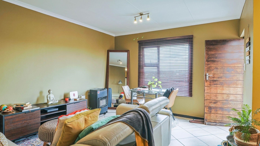 2 Bedroom Property for Sale in The Reeds Gauteng