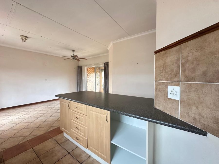2 Bedroom Property for Sale in Equestria Gauteng