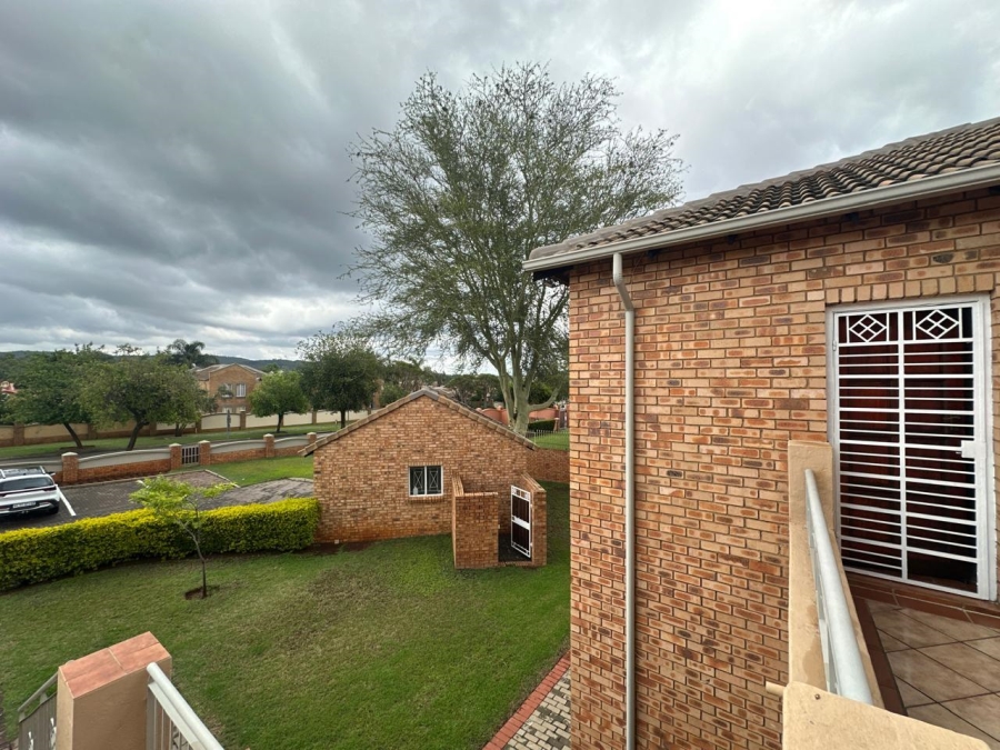 2 Bedroom Property for Sale in Equestria Gauteng