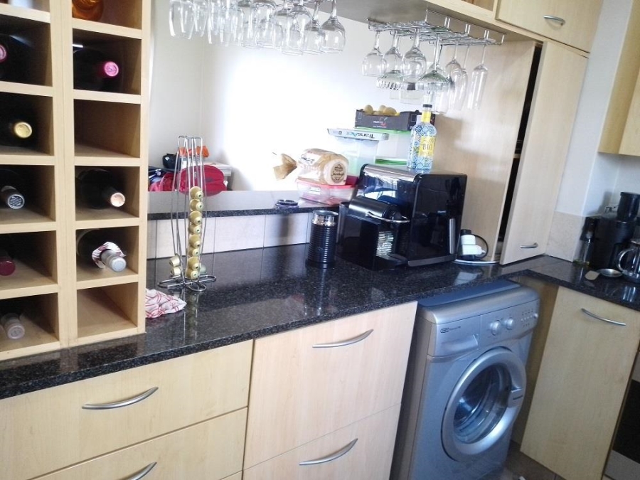 2 Bedroom Property for Sale in Sunninghill Gauteng