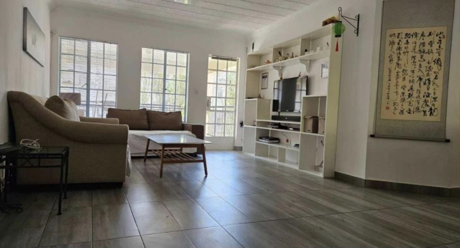 To Let 2 Bedroom Property for Rent in Morningside Gauteng