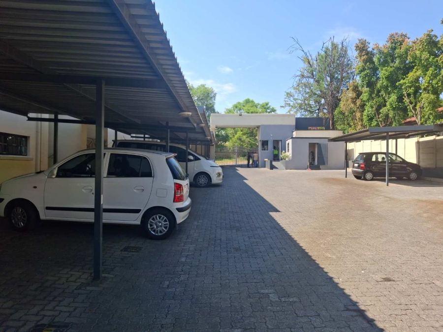 To Let 2 Bedroom Property for Rent in Morningside Gauteng