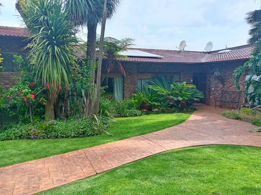 3 Bedroom Property for Sale in Bruma Gauteng