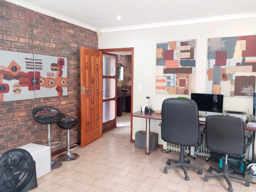 3 Bedroom Property for Sale in Bruma Gauteng