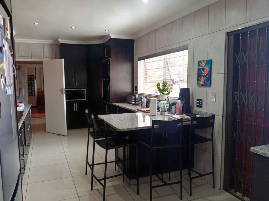 3 Bedroom Property for Sale in Bruma Gauteng