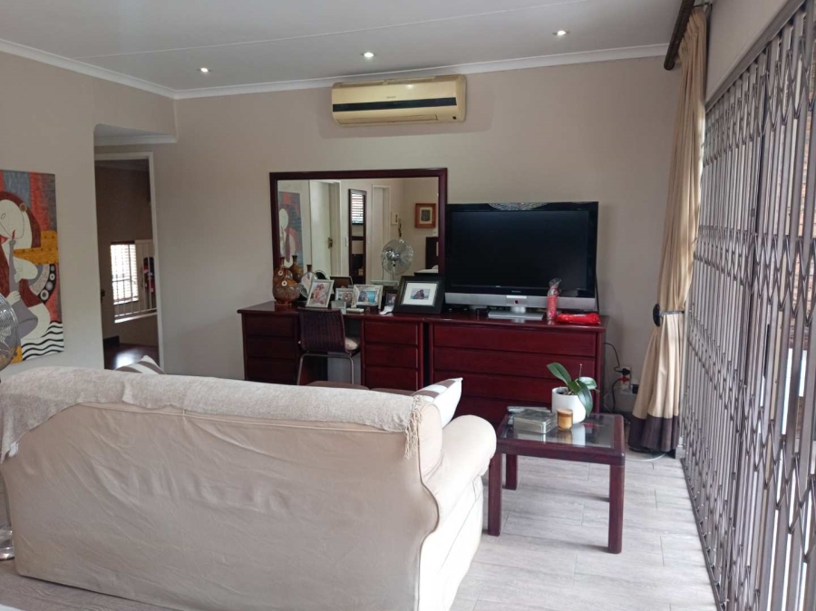 3 Bedroom Property for Sale in Bruma Gauteng