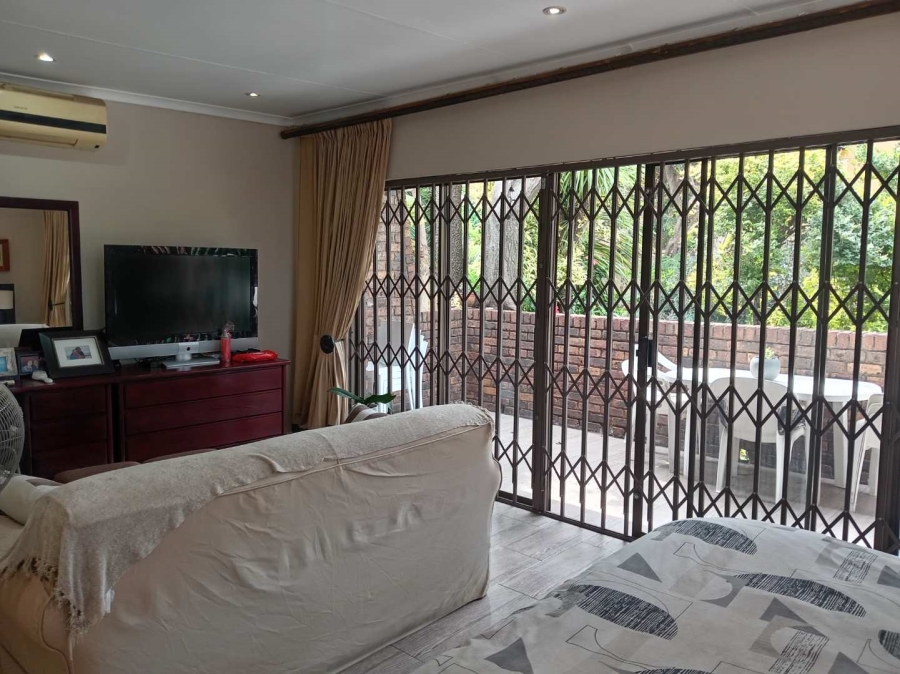 3 Bedroom Property for Sale in Bruma Gauteng