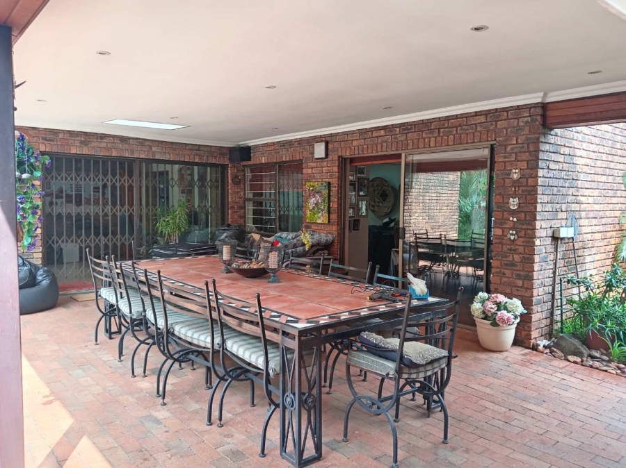 3 Bedroom Property for Sale in Bruma Gauteng