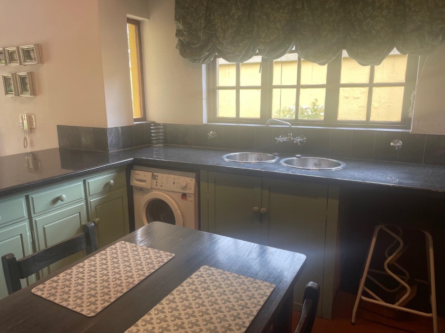 To Let 1 Bedroom Property for Rent in Houghton Gauteng